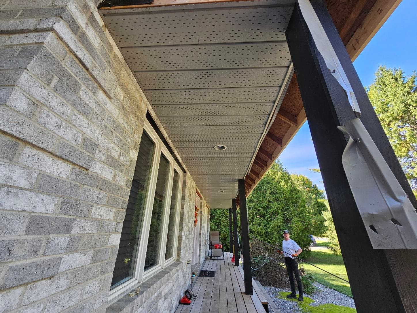 Old vented soffit and fascia before replacement